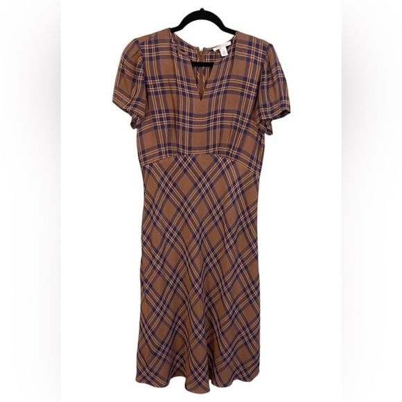 Nordstrom Dresses & Skirts - Empire midi shift Nordstrom Signature dress NEW with tags